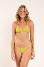Charger l&#39;image dans la galerie, Model Front: Rio De Sol Haut Top Fluity-Abacateiro Tri-Inv
