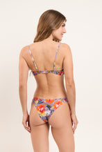 Charger l&#39;image dans la galerie, Model Back: Rio De Sol Haut Top Garden-Flower Bandeau-Joy
