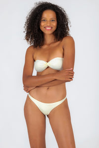 Model Front: Rio De Sol Haut Top Off-White Twist