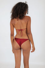 Charger l&#39;image dans la galerie, Model Back: Rio De Sol Haut Top Shimmer-Divino Tri-Rope
