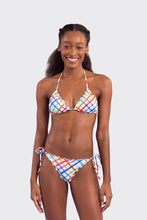 Charger l&#39;image dans la galerie, Model Front: Rio De Sol Haut Top Square Frufru
