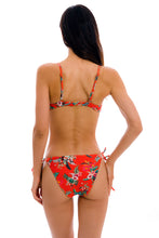 Charger l&#39;image dans la galerie, Model Back: Rio De Sol Haut Top Wildflowers Balconet-Pushup
