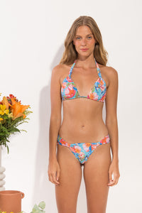 Model Front: Rio De Sol Haut Top Zinnia Mel
