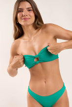 Charger l'image dans la galerie, Image 08: Wednesday In Hawaii By Rio De Sol Bas Bottom Valley Waikiki
